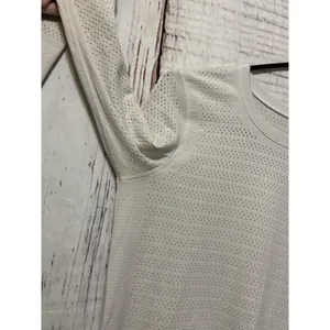 Lululemon Swiftly Breathe Long Sleeve Stretch Perforated Shirt White Size 6/8 thumbnail 6