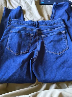Old Navy women’s Dark Blue Straight Jeans Size 8 short thumbnail 5