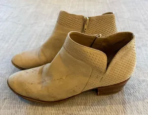 Lucky Brand Cream Western Ankle Booties Low Heel Women’s Size 10 thumbnail 1