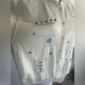 Vintage Grandma style Extra Shenanigans Button Front Embroidered‎ Apples 2X 0186 thumbnail 2