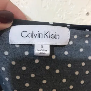 Calvin Klein Blouse SZ S thumbnail 5