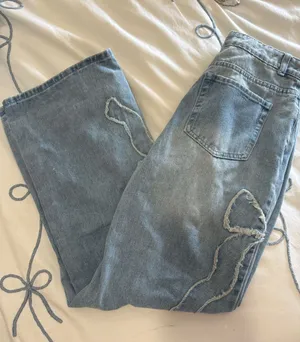 bow jeans thumbnail 1