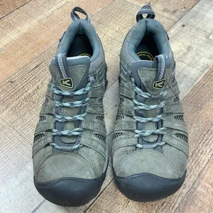 Keen Voyageur Size 8.5 Hiking Trail Outdoor Low Cut Shoes Sneakers Leather Camp thumbnail 8