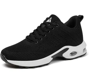 Running Shoes Black Size 6 thumbnail 1