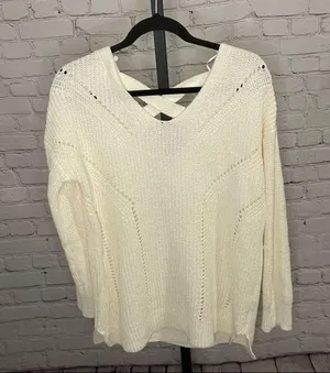 NWT Pink Rose Cream Knit Sweater Size Large thumbnail 1