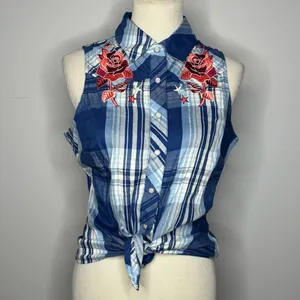 Idyllwind - Blue Plaid Print Embroidered Front Sleeveless Snap Western Shirt thumbnail 3
