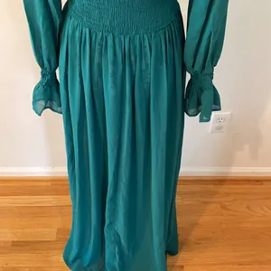 Beautiful Flowing V-Neck Sheer Long Dress Size 6 Medium thumbnail 11
