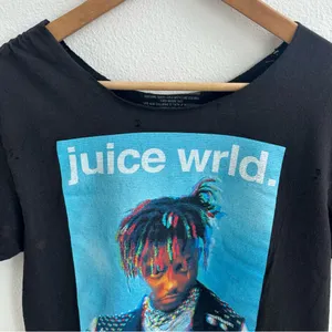 Black Juice WRLD Off The Shoulder Destroyed Tee Size M thumbnail 2