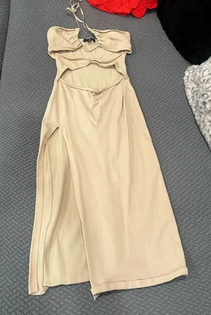 Hera Collection beige dress with tie up detail thumbnail 1
