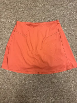 Old Navy StudioSmooth Extra High-Waisted Active Skort - Size Medium Like New thumbnail 2