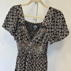 Angie Boho Floral Smocked High Low Midi Dress Black Pink Small Cottagecore thumbnail 3