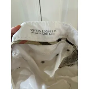 Burberry Brit Windsor Bootcut Flare White Y2K Jeans thumbnail 5