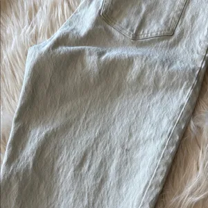 ABERCROMBIE & FITCH Curve Love The Dad High Rise Crossover Jeans Size 27/4L thumbnail 11
