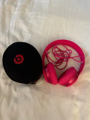 Beats Solo 2 wired pink headphones thumbnail 2