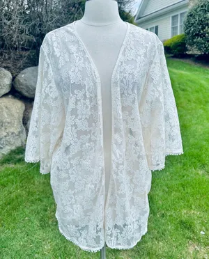 Express Cream Lace Kimono thumbnail 2