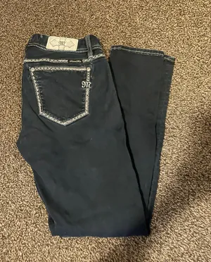 Miss Me Skinny Jeans thumbnail 3