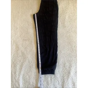 Athleta Brooklyn Textured Lined Jogger Size 4 Black Camo Travel Pants thumbnail 6