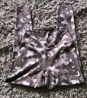 Balance leggings Camo spots brown tan pants high waisted size medium leggings thumbnail 5