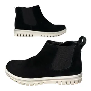 Blondo Flora Black Waterproof‎ Chelsea Ankle Boots Lug Sole 7.5M B3515 015 thumbnail 1