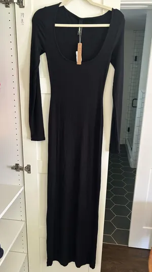 Skims Soft Lounge Long Sleeve Dress M Onyx Black thumbnail 1