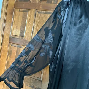 Vtg Natori Black Satin‎ Lounger Gown Sheer Floral Lace Sleeves Small S7207G 90s thumbnail 3