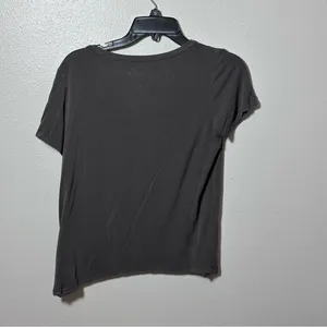 American Eagle Women Casual Gray/Black Top Size XS‎ thumbnail 5