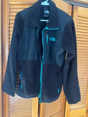 North Face The Women’s Fleece Jacket Full-Zip Black thumbnail 1
