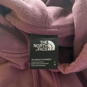 The North Face Women's Purple Long Sleeve Hoodie Sweatshirt Size L thumbnail 3