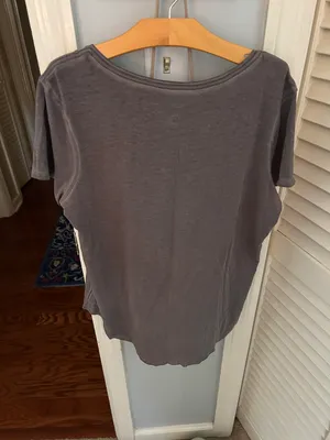 Lululemon Top thumbnail 2