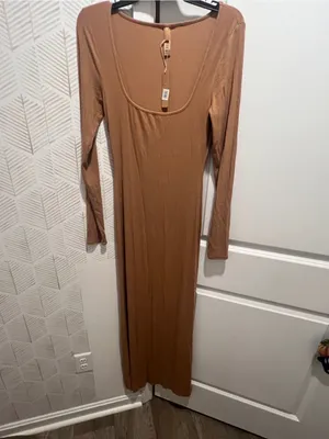 NWT SKIMS Soft Lounge Scoop Neck Maxi Dress - Camel thumbnail 13