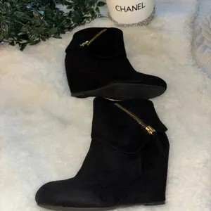 Daisy Women’s size 8 black Sexy Wedge Comfortable Ankle Boots Sexy Classic style thumbnail 2