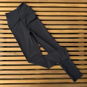 High Waist Leggings High Rise X Cut Leggings Slim Fit Pants Yoga Pants Gym Pant thumbnail 2