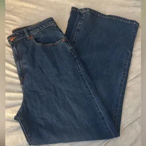 Classic Blue Women's Jeans thumbnail 12