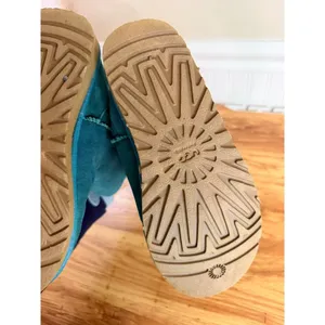 RARE UGG Australia Classic Tall 5815 Pacific Teal Turquoise Sheepskin Boots 5 thumbnail 9