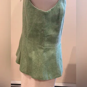 Banana Republic NWT Green Cream Tiny Checkered Sleeveless Peplum Tank.Sz 10. thumbnail 3