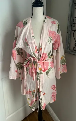 Plum pretty sugar kimono/ robe thumbnail 1