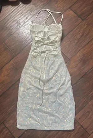 White hoco dress size xs thumbnail 2