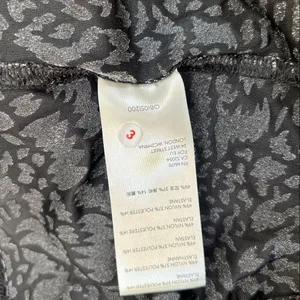 We The Free Oversized Boxy Top Textured Flocked Floral‎ Print Size Small thumbnail 2