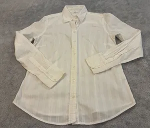 Classic Women’s IZOD Size Small White Button-Down Shirt 100% Cotton thumbnail 1