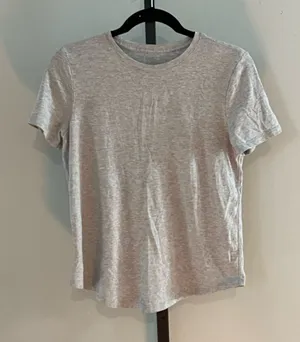 Lululemon Grey Athleisure T-Shirt thumbnail 1