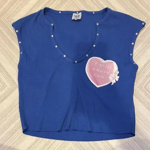 Boys Lie Women’s Blue Sleeveless Grommet Top with Heart Graphic Image - Size M thumbnail 1