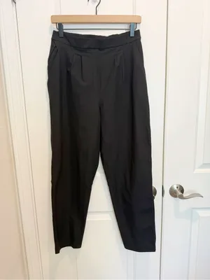 LULULEMON Essential High Rise Trouser Pants in Black size‎ 8 Pleated Front Ankle thumbnail 4