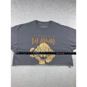 Def Leppard‎ Graphic T-Shirt S/M Oversized Pyromania Leopard Raw Hem Crop Top thumbnail 6