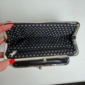 Kiss Lock Lauren Clutch Wallet Double Frame Black Vegan Faux Leather Iconic thumbnail 9