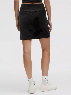 Lululemon Scuba High Rise Mini Skirt Womens M Black Velvet Velour Tennis Skort thumbnail 2