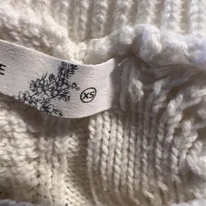 Altar'd State Women’s Cable Knit‎ Top XS Cropped Boxy thumbnail 4