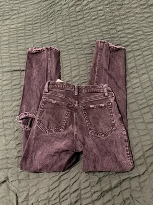 Black Abercrombie Jeans Ultra High-Rise 90s Straight thumbnail 5