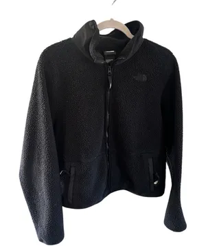 The North Face Women's Black Fleece Jacket thumbnail 1