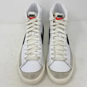 Nike Blazer Mid Womens Size 5.5 Sneakers White Black thumbnail 3