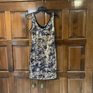 Soprano Sleeveless Metallic Gold Festive Party Mini Dress Size Small Fitted HOCO thumbnail 4